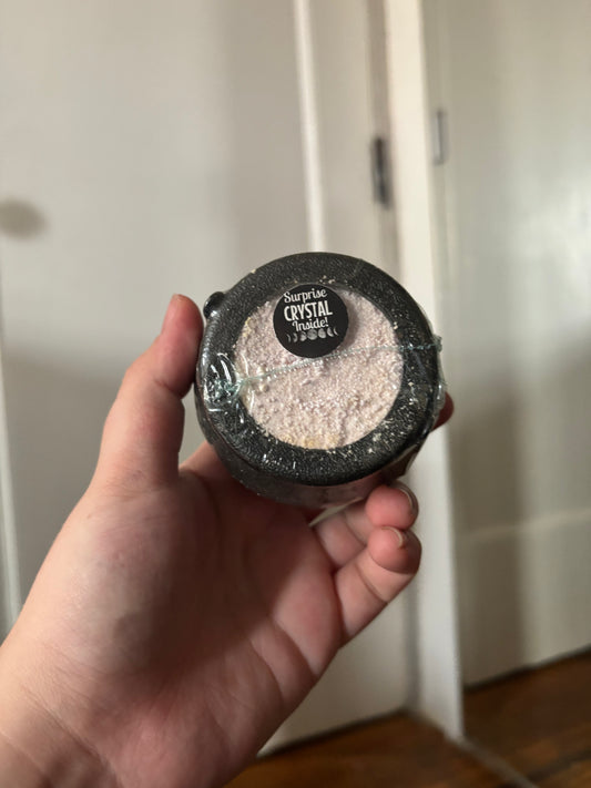 Cauldron bath bombs with surprise crystal
