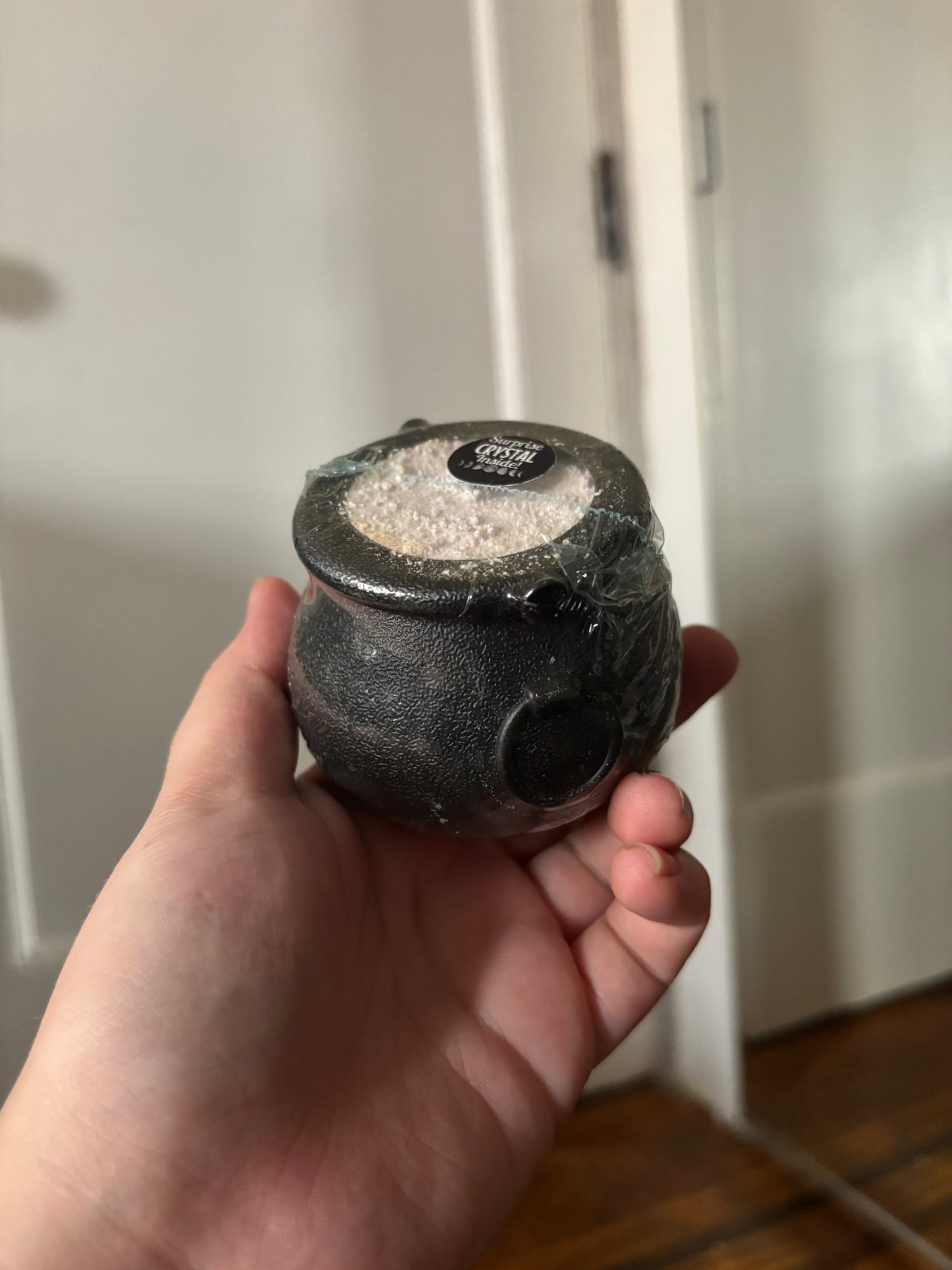 Cauldron bath bombs with surprise crystal