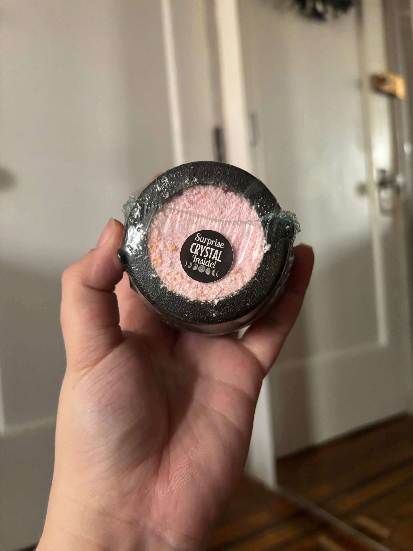 Cauldron bath bombs with surprise crystal