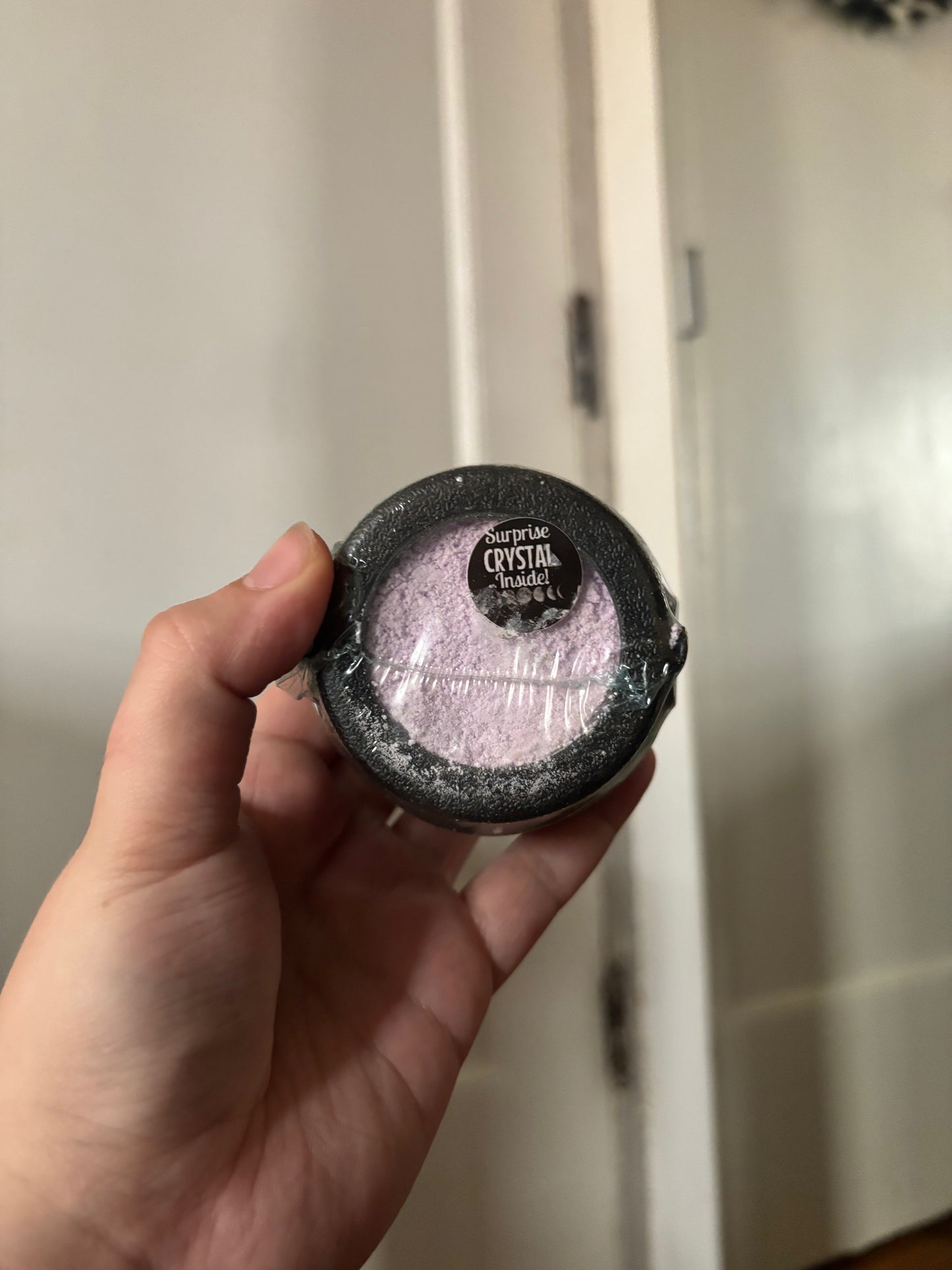 Cauldron bath bombs with surprise crystal